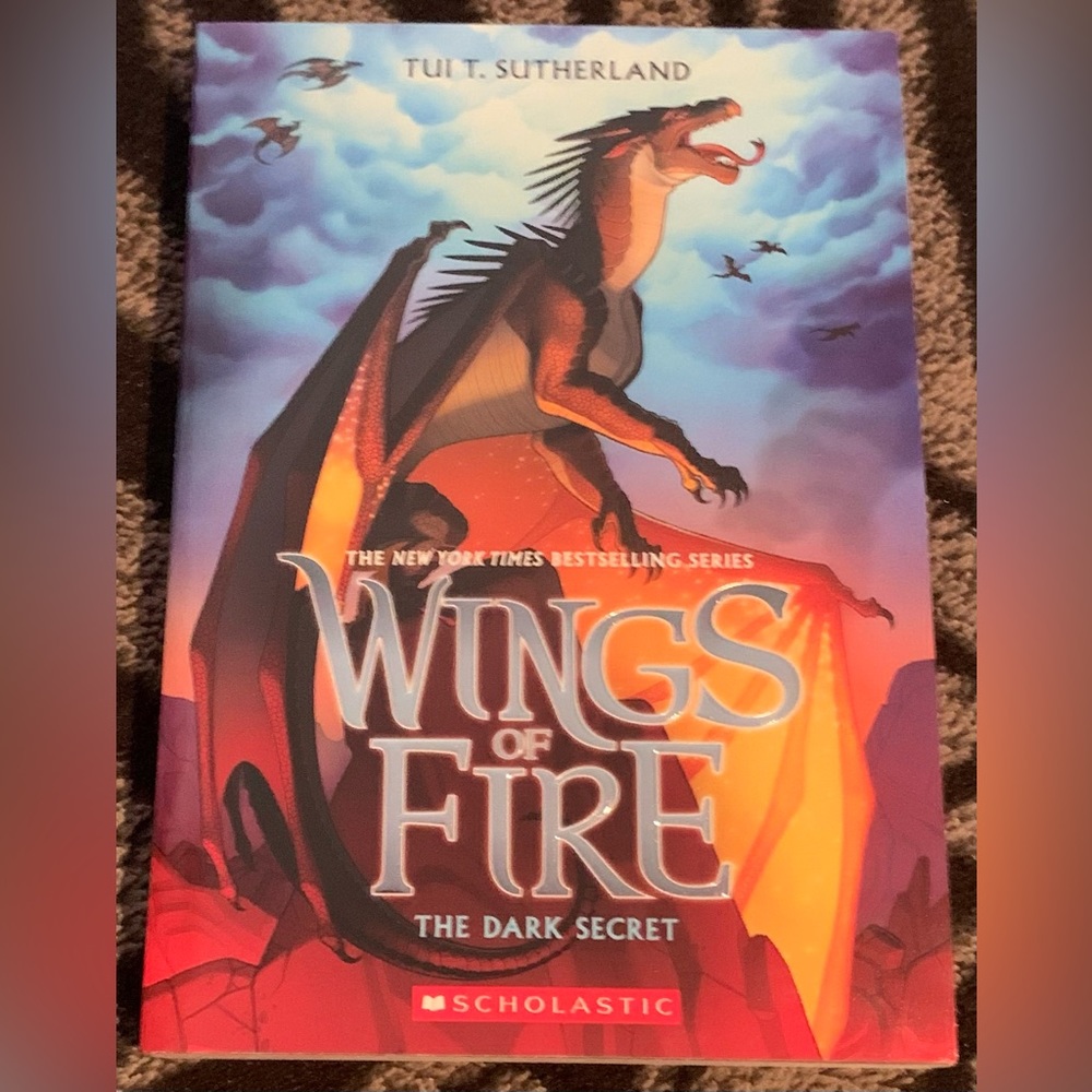 Wings of Fire #4 The Dark Secret Paperback Book
